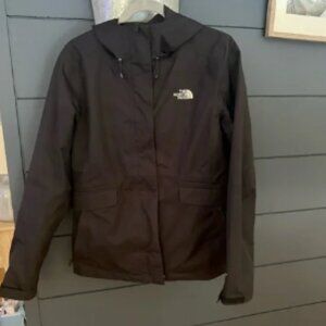 North face women’s black hooded light weight dry vent jacket medium
